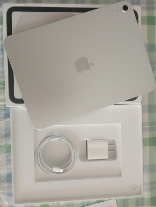 Срочно продам iPad a16 Wi-Fi