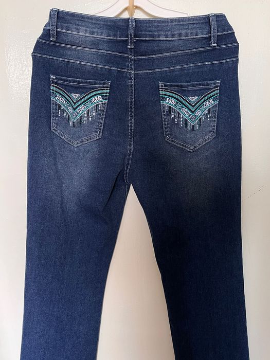 Женская Одежда .