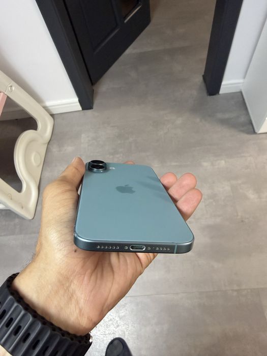 Iphone 16 Plus Blue Teal