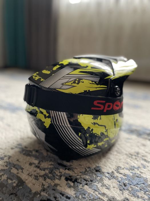 Продам шлем для пит байка