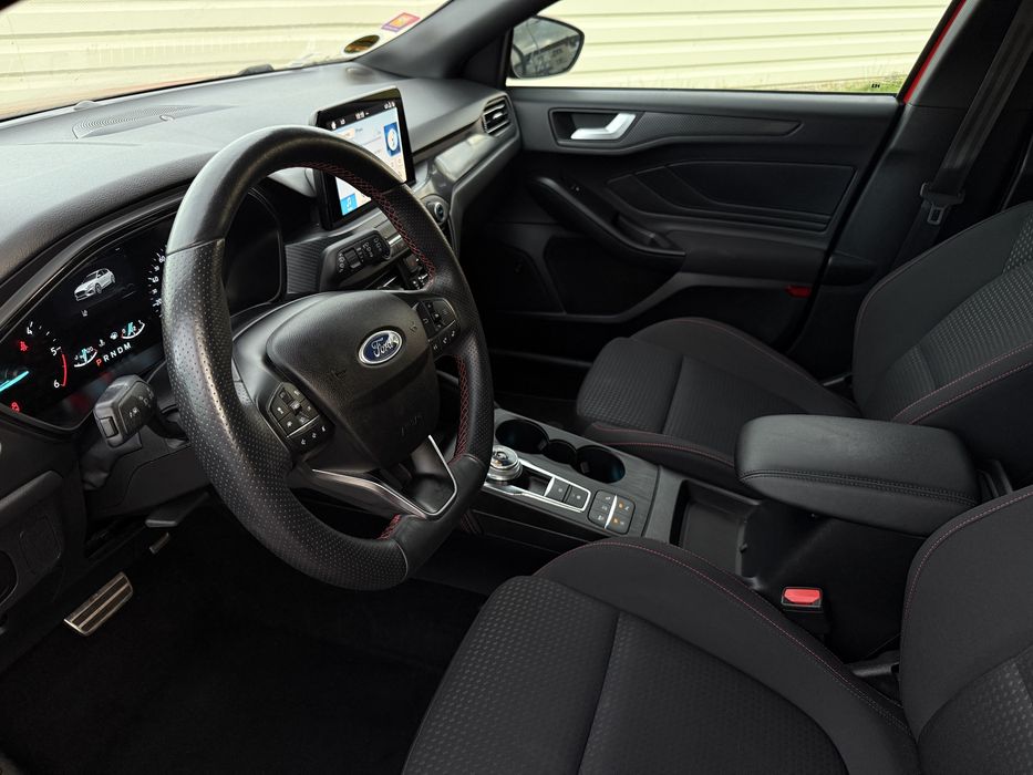 Ford FOCUS/ ST-Line/ 2020/ 1.5/ Diesel/ Bang&Olufsen/ Distronic/ Full Led
