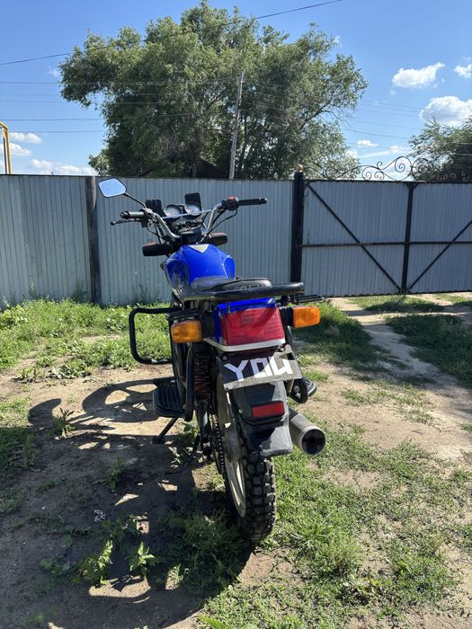 Мотоцикл Yaqi 200 cc