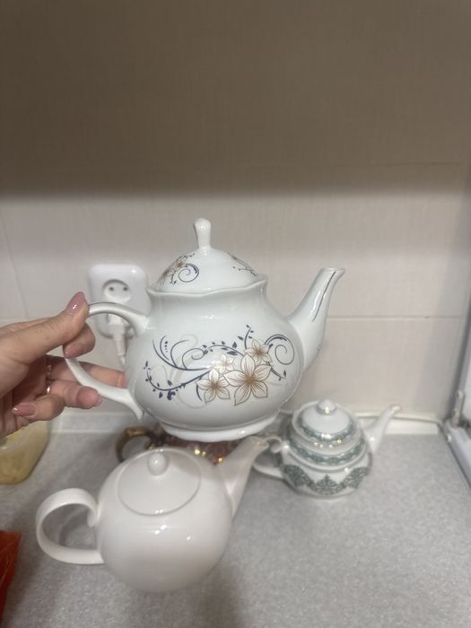 Продам чайники по 1000