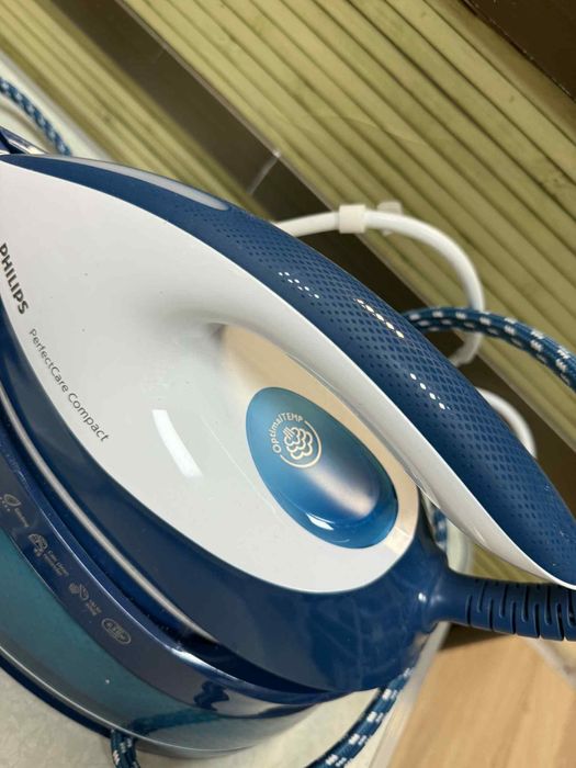 Парна станция за гладене Philips GC7840/20