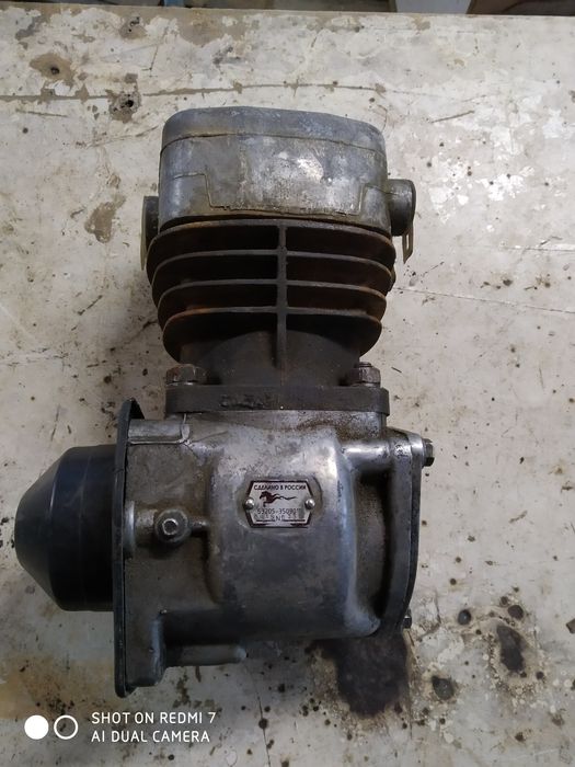 Запчасти на камаз.
