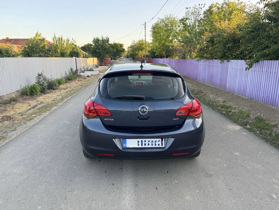OPEL Astra 2012 — imagine 5