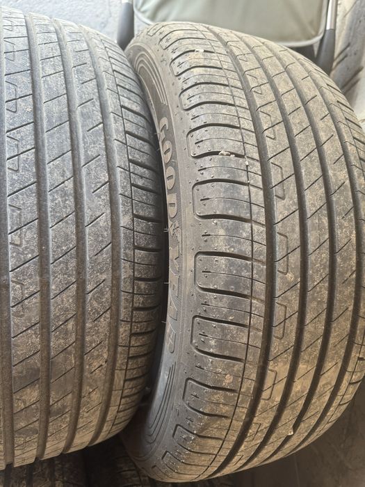 Tracer balon sotiladi Good year 215/55/17