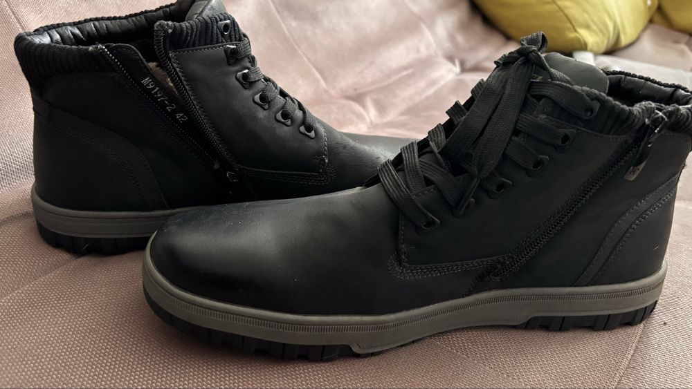 Зимние мужские  ботинки