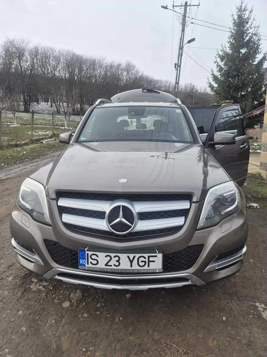 Mercedes-Benz GLK 220 CDI Facelift - Propulsie spate, stare excelentă