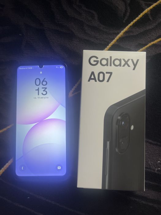 Продам самсунг новый А07 на 128г