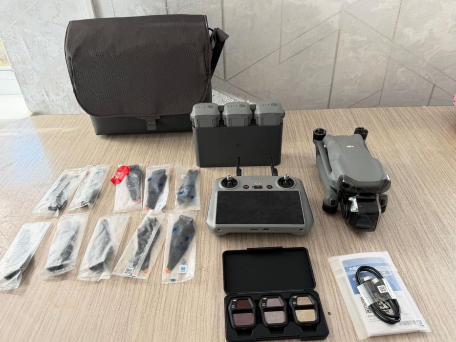 Дрон DJI Air 3S Fly More Combo