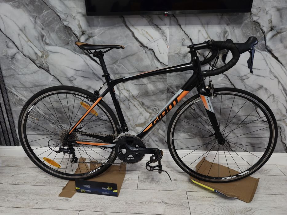велосипед Giant contend 1