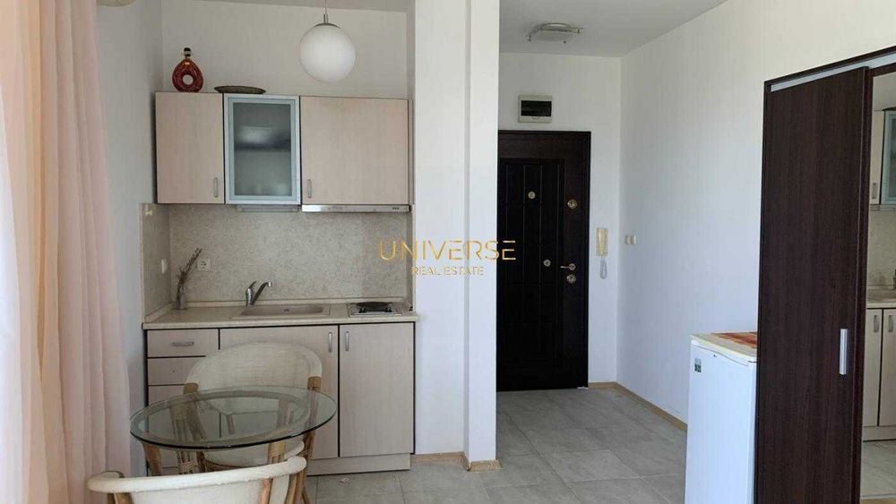 Продава се Едностаен апартамент в Несебър - 41 кв.м за 1000 €/кв.м - Снимка #2