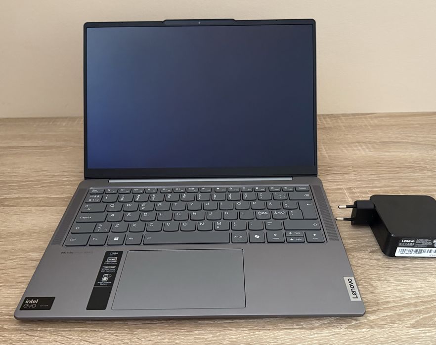 Lenovo Yoga Slim 7 CA NOU ! 32GB Ultra 7 155H OLED ! 512GB ! Gen7 G7