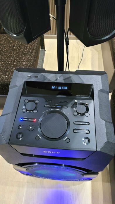 Система Sony MHC-GT5D с тонколони