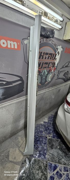 Порог на Toyota Camry XV70, правая,пасажирская сторона.