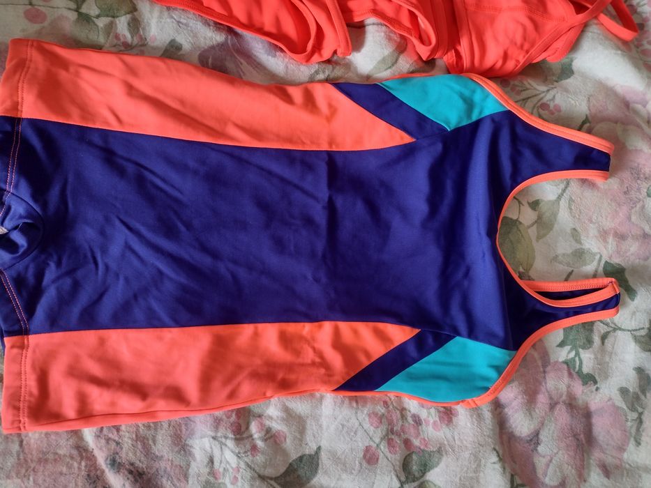 Лотове по 5 евро за ръст 134-140