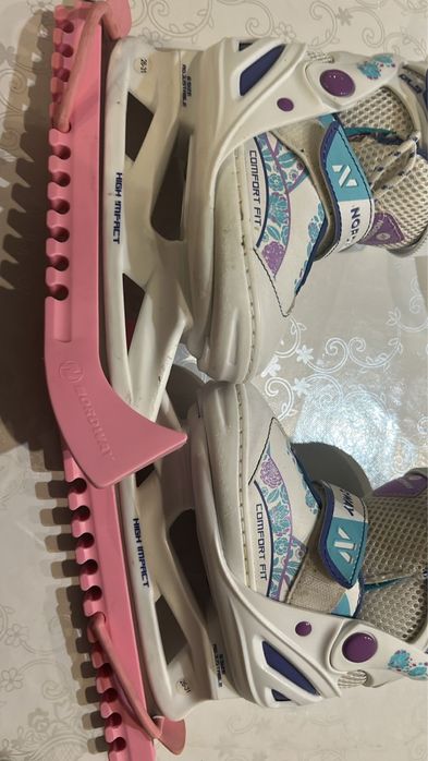 Продам коньки детские для девочек