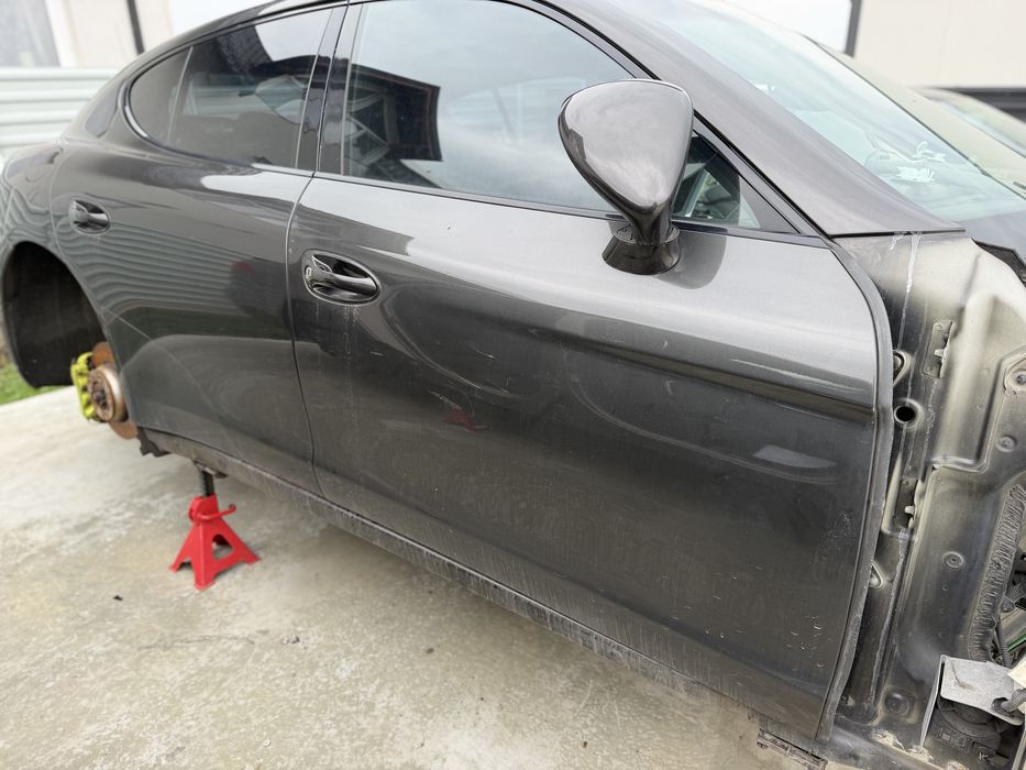Usa portiera dreapta fata spate porsche panamera 970 an 2011-2016