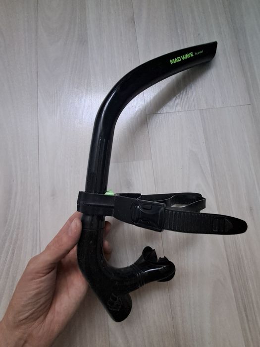 Продам трубку для плавания