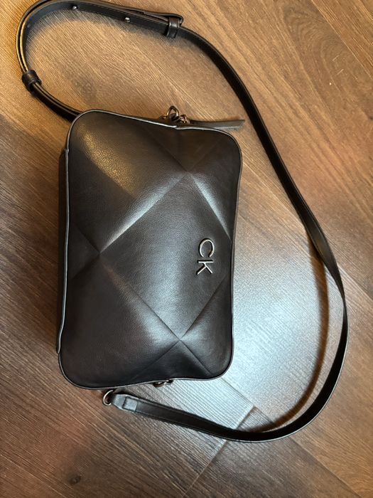 Чанта calvin klein оригинална