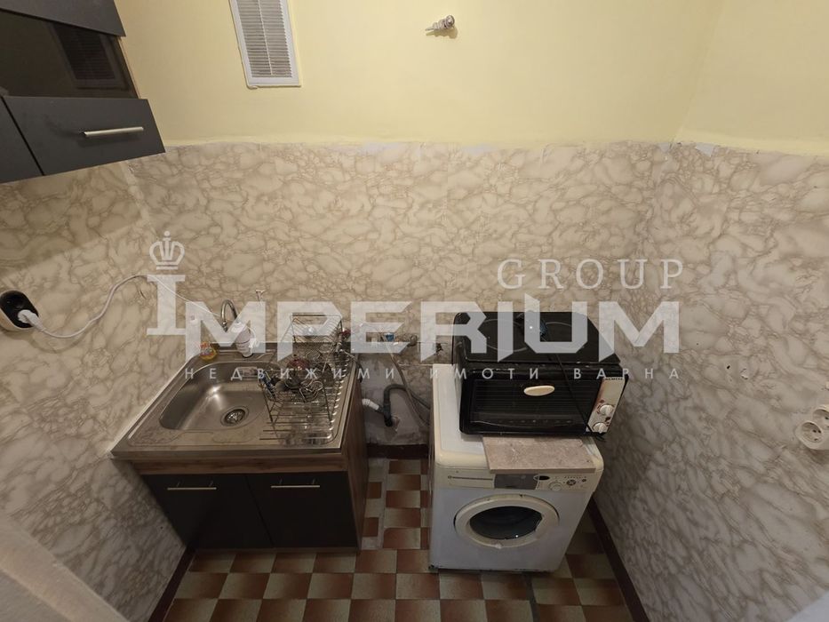 Продава се Двустаен апартамент в Варна, Левски - 40 кв.м за 1950 €/кв.м - Снимка #8