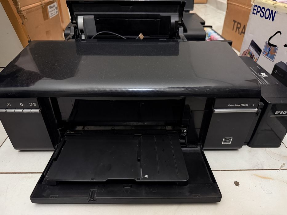 Принтер Epson l805-l800