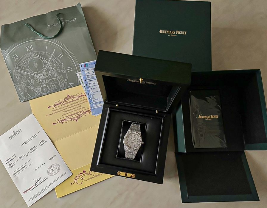 Audemars Piguet Royal Oak с диаманти