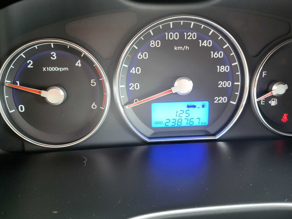 Autoturism Hyundai santafe 2010