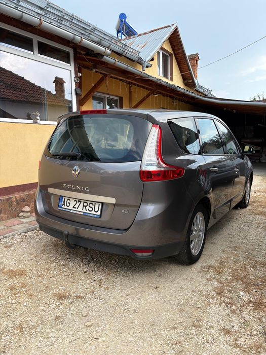 RENAULT Grand Scenic 2011 — imagine 4