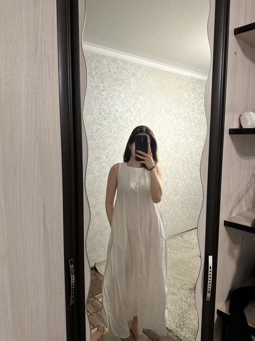 Продам женские платья