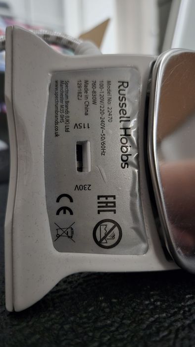 Fier de călcat de voiaj Russell Hobbs Steamglide Travel – Ca nou + CADOU