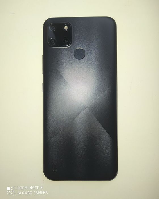 Продам смартфон realme c21y 32gb