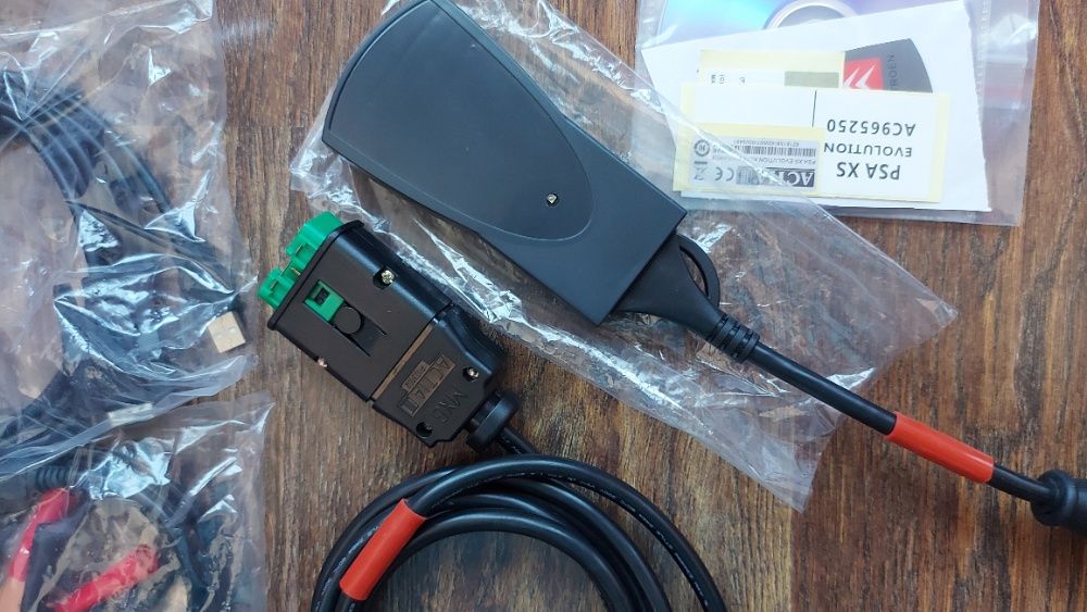 Lexia 3 Лексия 3, Diagbox 7.83 ревизия С - EVOLUTION за Пежо и Ситроен