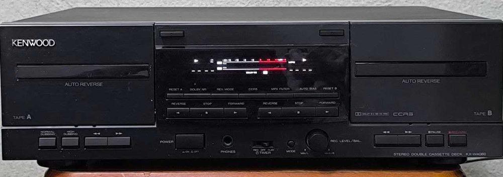 Кассетный магнитофон кенвод