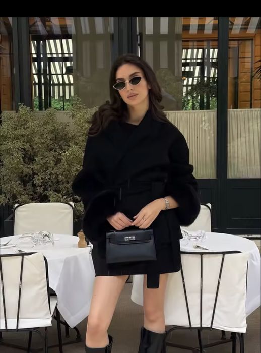 Черно палто алпака и лисица