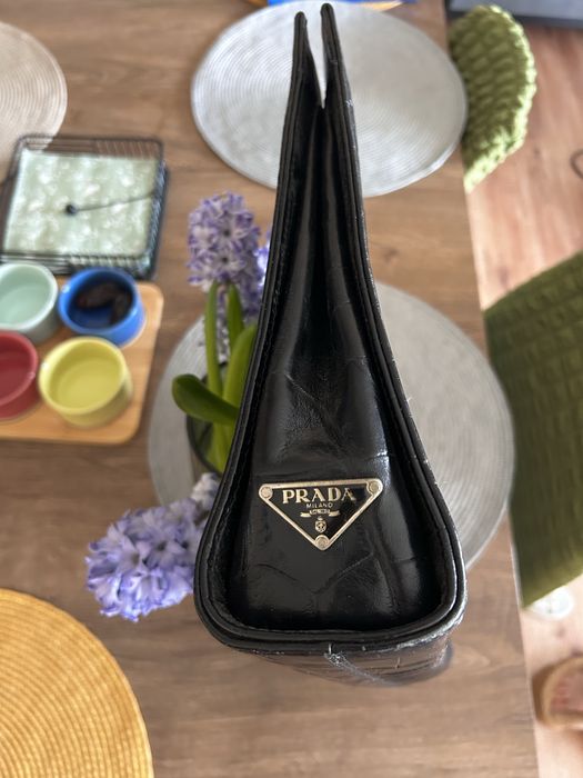 Кожена чанта Prada
