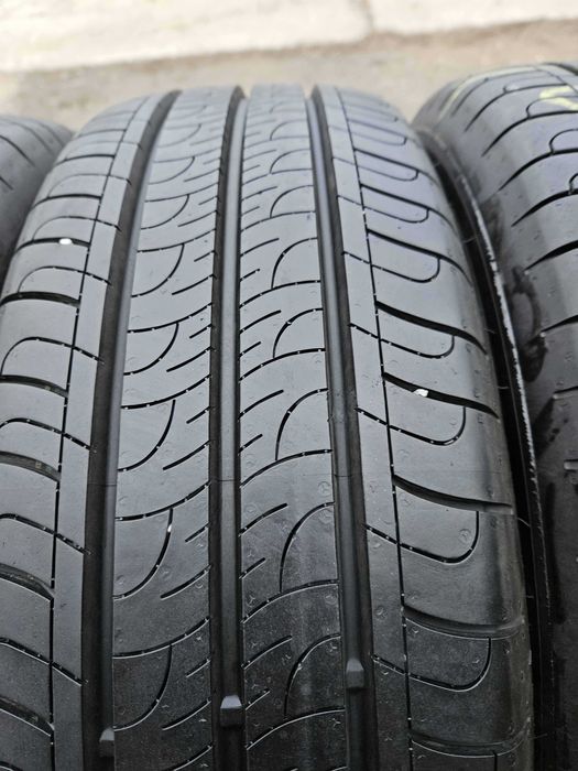 195/65 R16C • Vara • Goodyear Efficient Grip Cargo 100/98H | 4 buc | DOT 2022 | Pret/buc