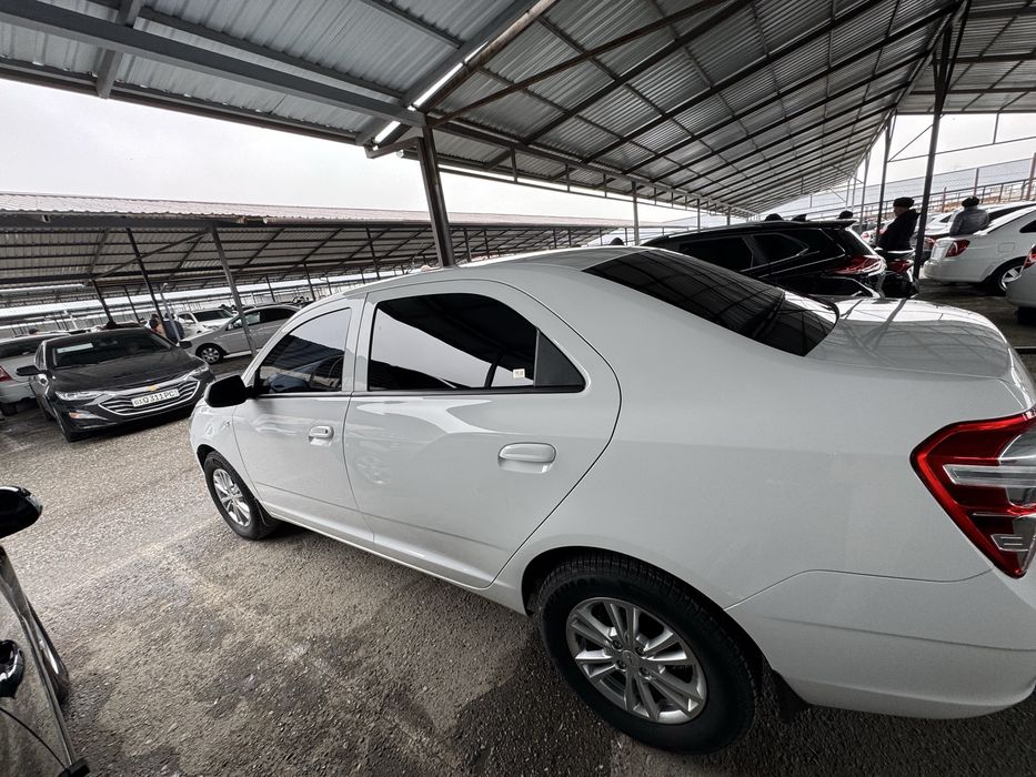 Kobalt сотувда через банк