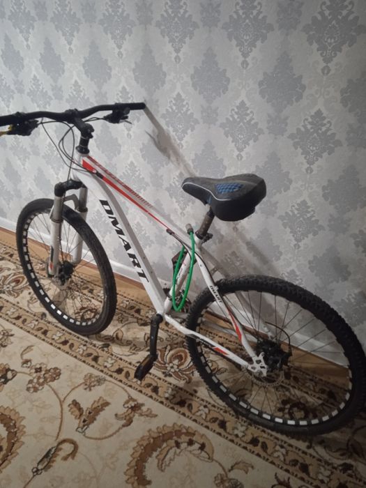 Велосипед в хорошем состоянии, мінесің кетесің, срочна сатыладыыыыыыыы