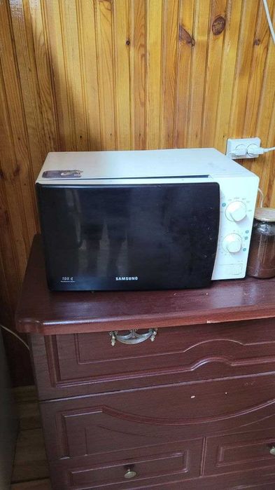 Микроволновка Samsung
