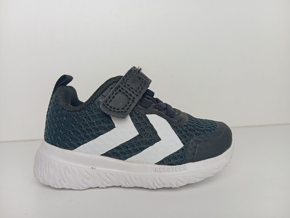 Детски оригинални маратонки в номер 19