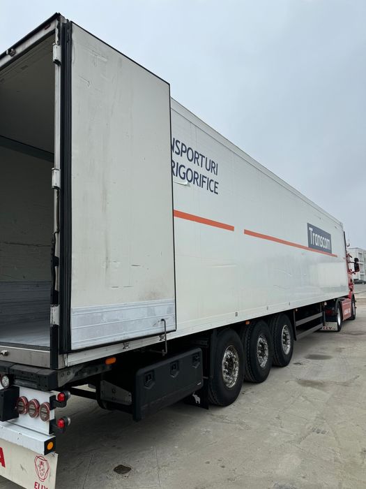 *Semiremorca Schmitz Thermo King SLE-200*