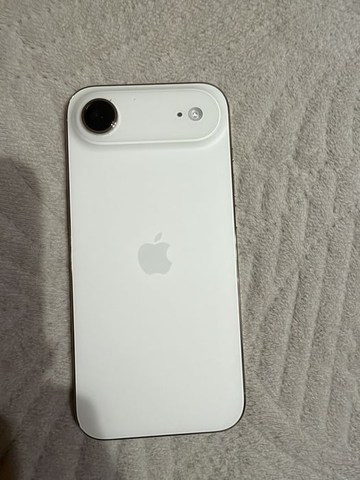 Продам Iphone 17 Air