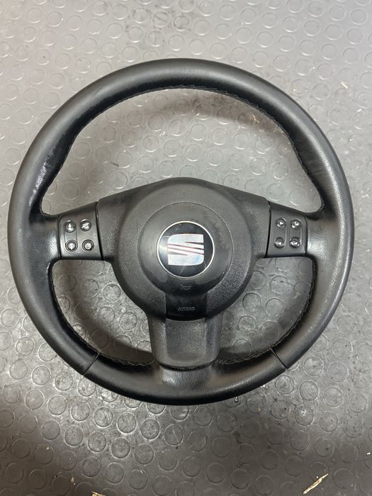 Мултиволан за Сеат