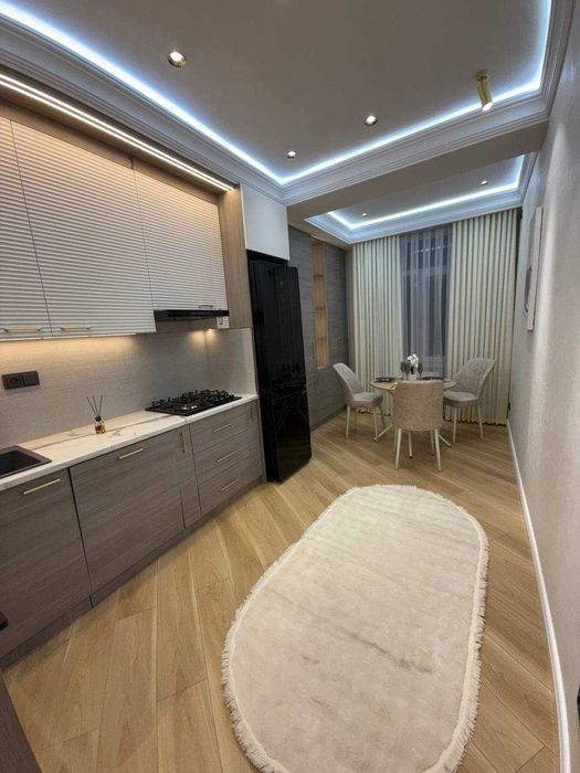 ЖК Parkent Plaza Авиатор 4-комн 13/15 90 м² 2 с/у евроремонт меб/тех