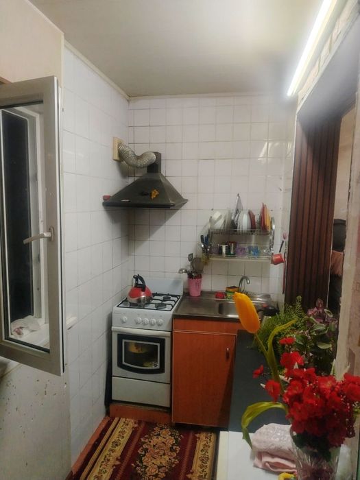 Продаётся 1в2/2/4 Авиасозлар 2, балкон 1,5на6