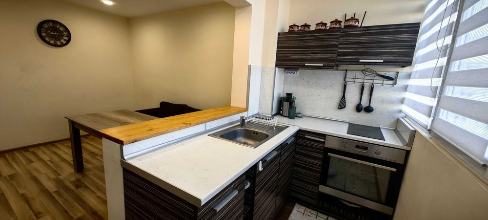 Дава се под наем Тристаен апартамент в Стара Загора, Три чучура - север - 69 кв.м за 306 € - Снимка #2