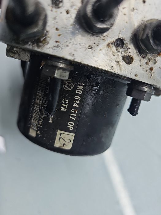 Pompa ABS Skoda Superb II (3T4) [Fabr 2008-2015] 1K0614517DP 2.0 TDI C