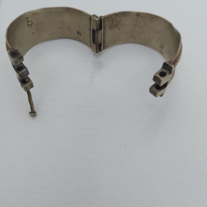 Гривна, накит,сечан